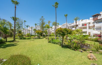 Resale - Apartment - Ground Floor Apartment - Marbella - The Golden Mile