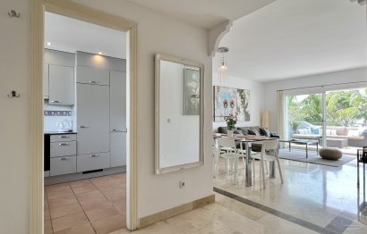 Resale - Apartment - Top Floor Apartment - Estepona - El Presidente