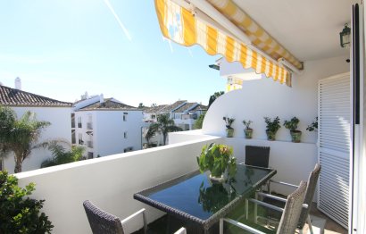 Resale - Apartment - Top Floor Apartment - Estepona - El Presidente
