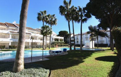 Resale - Apartment - Top Floor Apartment - Estepona - El Presidente