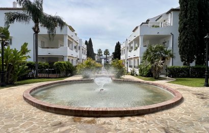 Resale - Apartment - Top Floor Apartment - Estepona - El Presidente