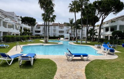 Resale - Apartment - Top Floor Apartment - Estepona - El Presidente