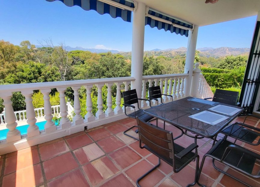Resale - House - Detached Villa - Marbella - Elviria