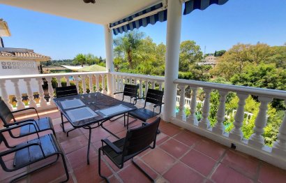 Resale - House - Detached Villa - Marbella - Elviria