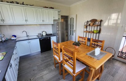 Resale - House - Detached Villa - Marbella - Elviria