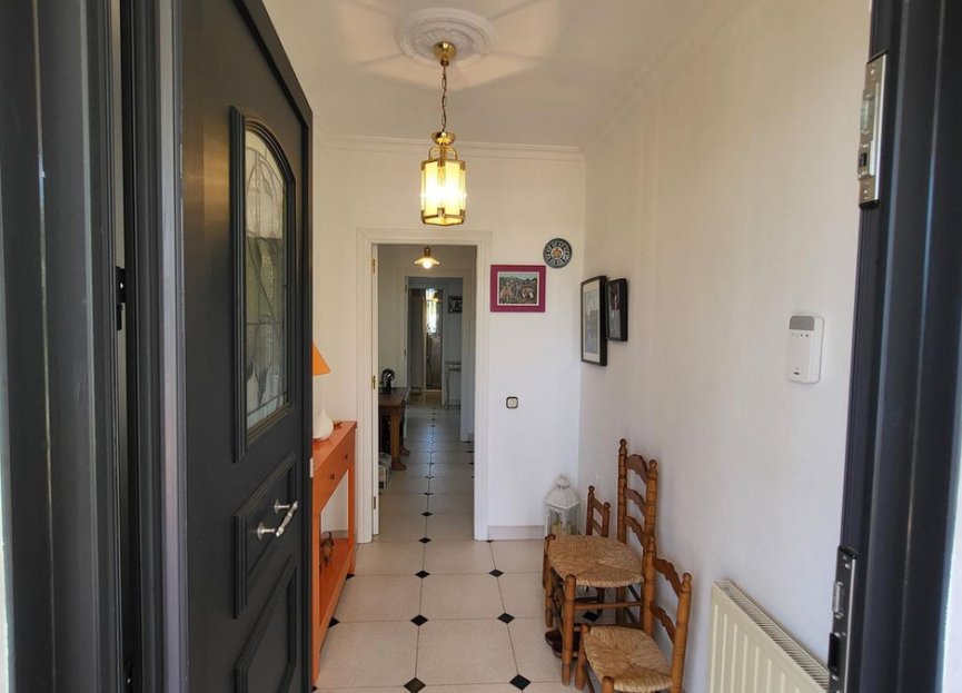 Resale - House - Detached Villa - Marbella - Elviria