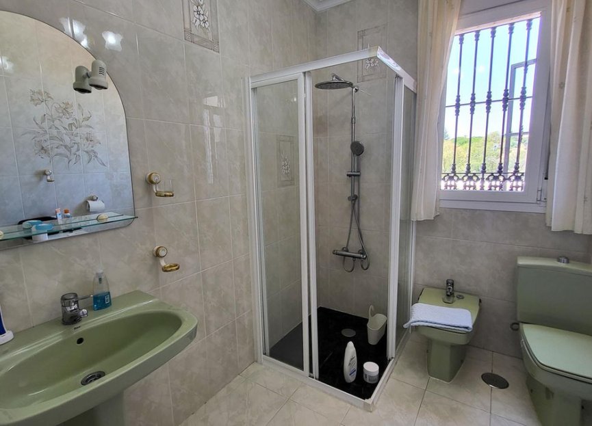 Resale - House - Detached Villa - Marbella - Elviria