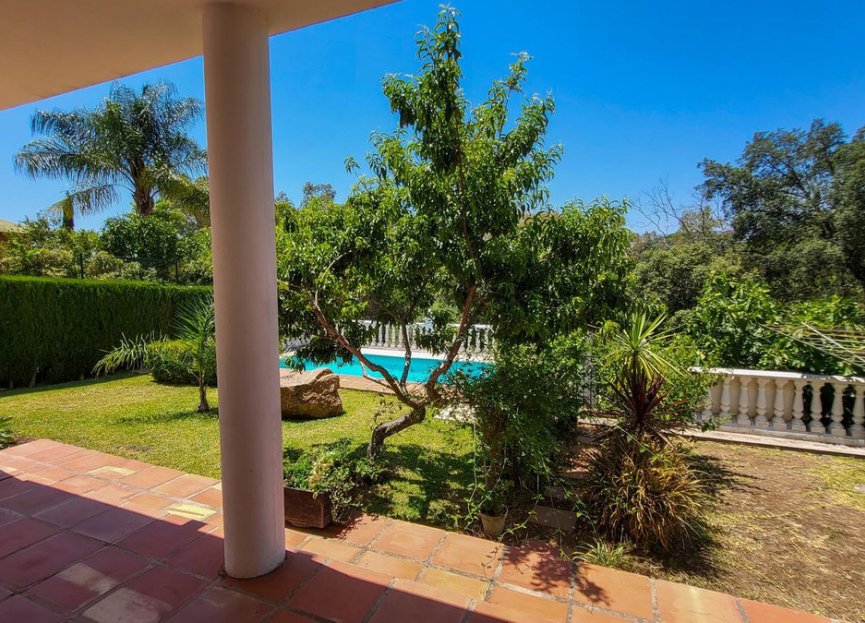 Resale - House - Detached Villa - Marbella - Elviria