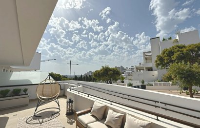 Resale - Ground floor apartment - Estepona - Estepona Centro