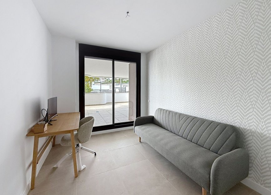 Resale - Ground floor apartment - Estepona - Estepona Centro