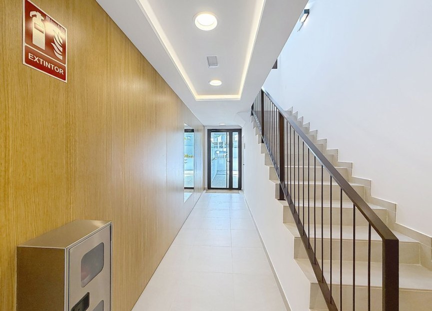 Resale - Ground floor apartment - Estepona - Estepona Centro