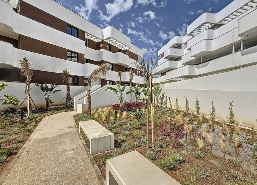 Resale - Ground floor apartment - Estepona - Estepona Centro