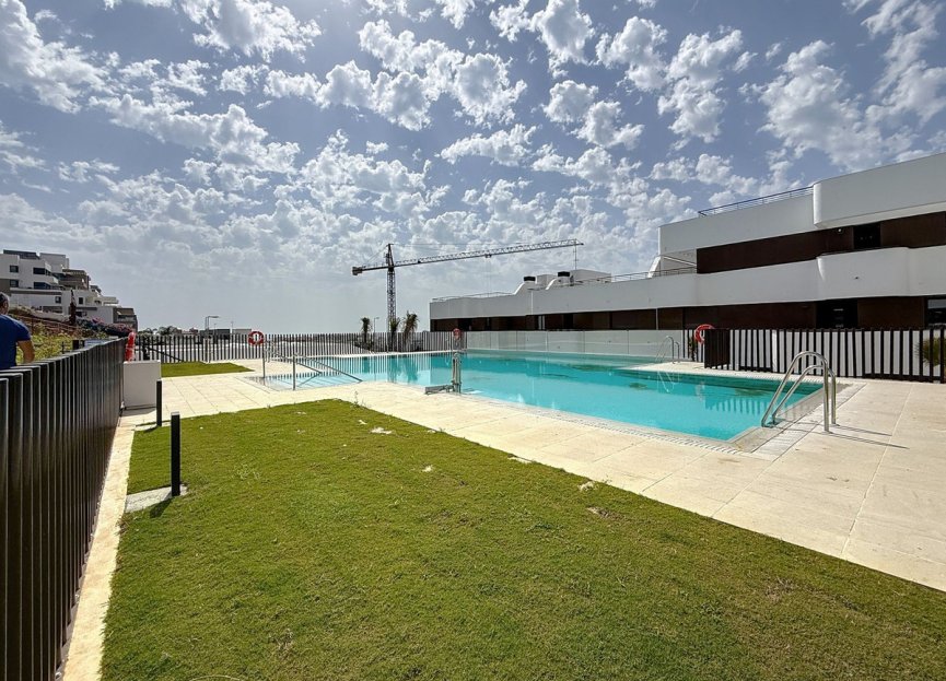 Resale - Ground floor apartment - Estepona - Estepona Centro