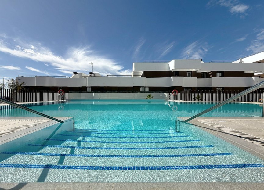 Resale - Ground floor apartment - Estepona - Estepona Centro