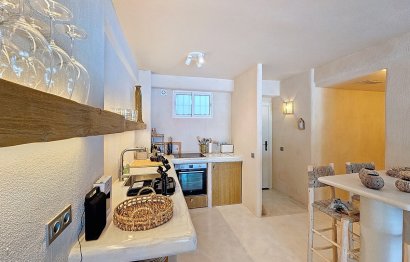 Reventa - Apartment - Middle Floor Apartment - Estepona - Estepona Centro