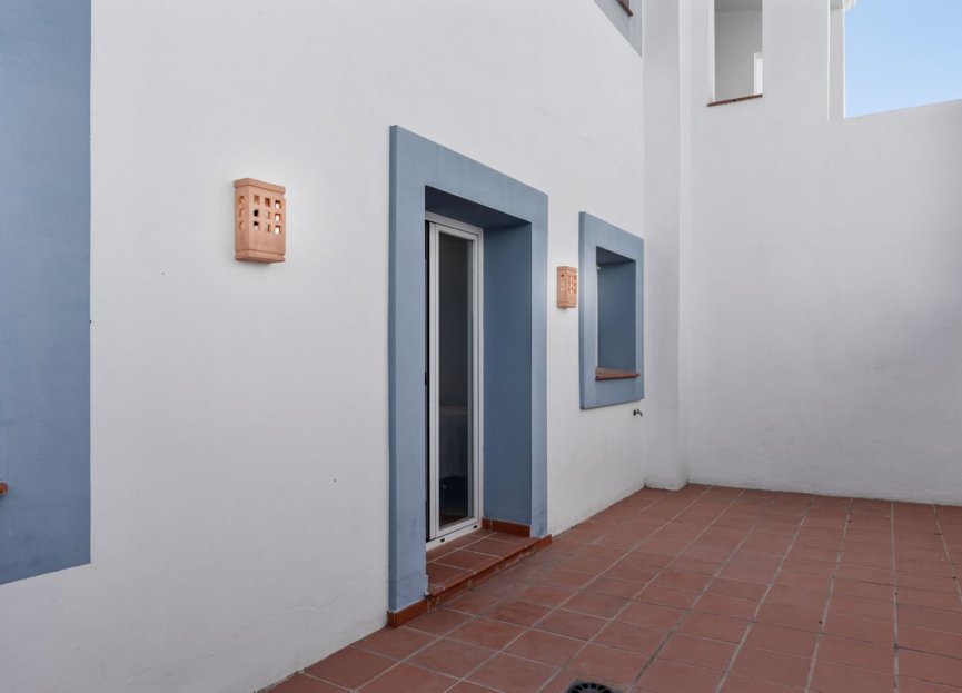 Resale - Ground floor apartment - Benahavís - Benahavís Centro