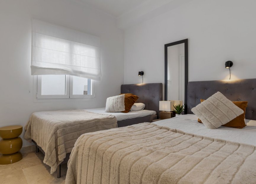 Resale - Ground floor apartment - Benahavís - Benahavís Centro