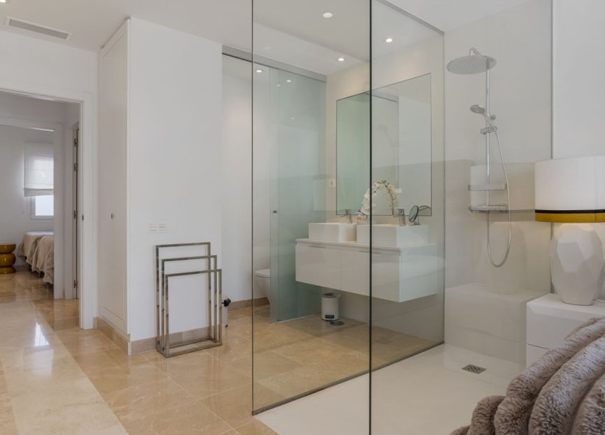 Resale - Ground floor apartment - Benahavís - Benahavís Centro