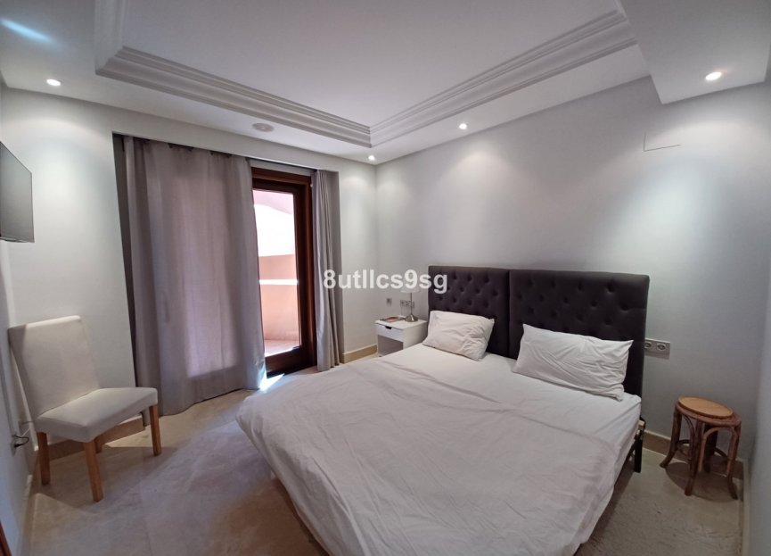 Resale - Apartment - Ground Floor Apartment - Estepona - Estepona Centro