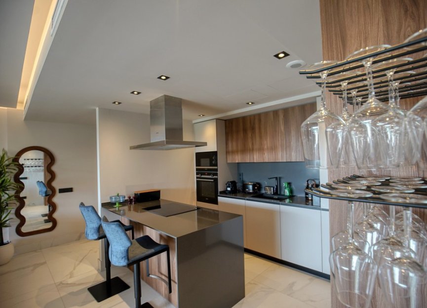 Resale - Apartment - Middle Floor Apartment - Marbella - San Pedro De Alcantara