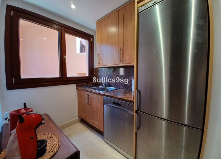 Resale - Apartment - Ground Floor Apartment - Estepona - Estepona Centro