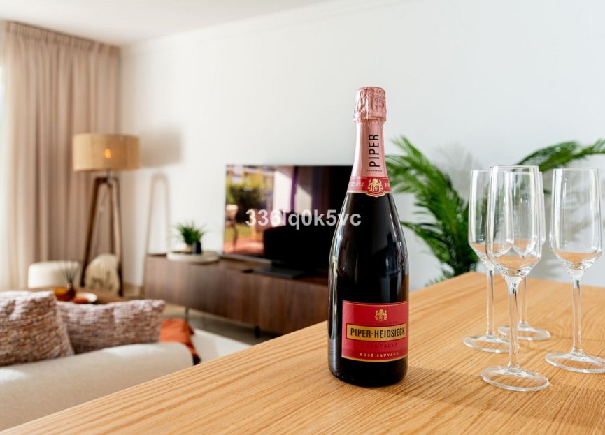 Resale - Ground floor apartment - Benahavís - Benahavís Centro