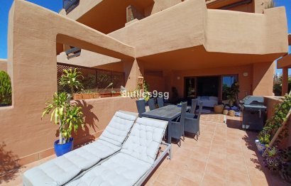 Resale - Apartment - Ground Floor Apartment - Estepona - Estepona Centro