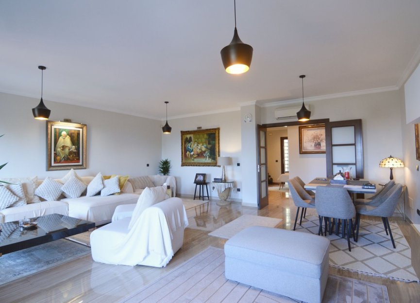 Resale - Apartment - Middle Floor Apartment - Fuengirola - Fuengirola Centro