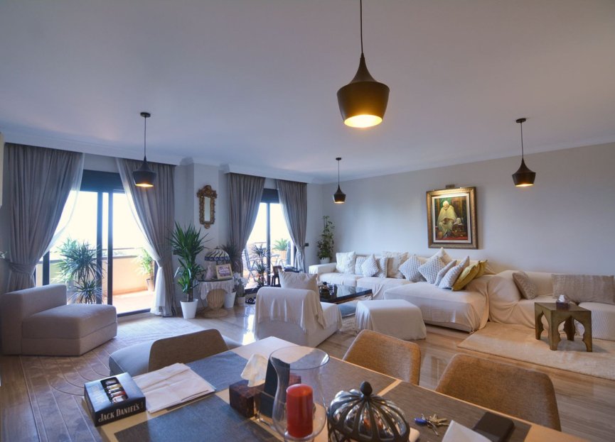 Resale - Apartment - Middle Floor Apartment - Fuengirola - Fuengirola Centro