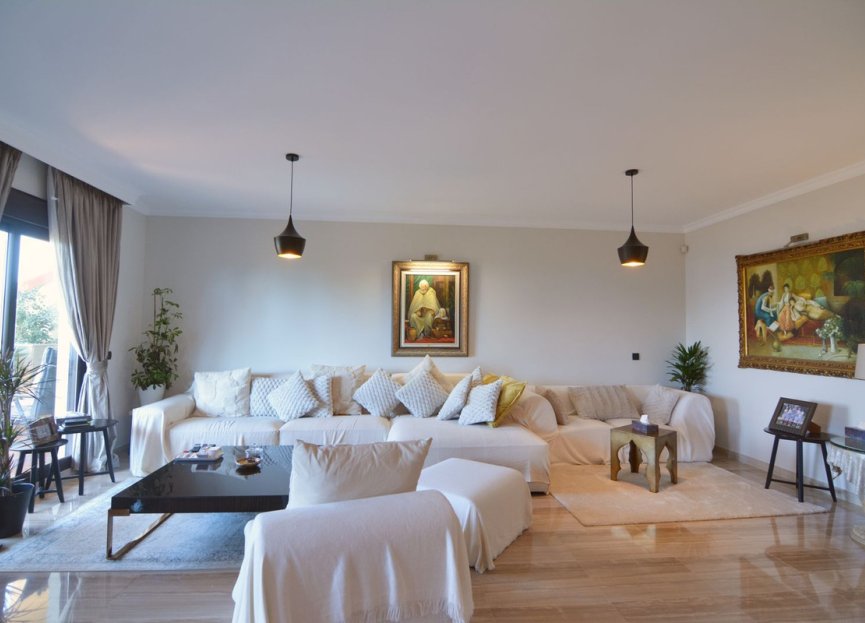 Resale - Apartment - Middle Floor Apartment - Fuengirola - Fuengirola Centro