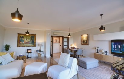 Resale - Apartment - Middle Floor Apartment - Fuengirola - Fuengirola Centro