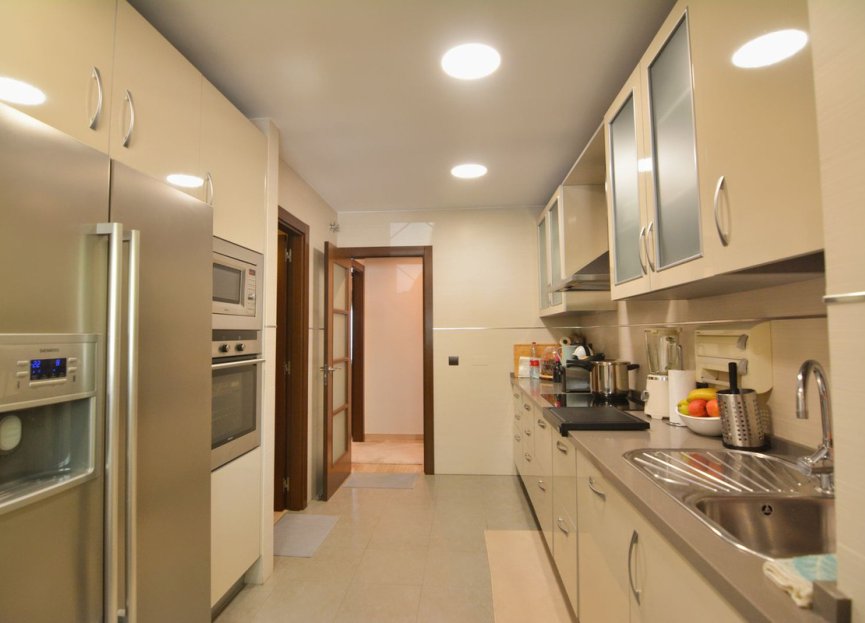 Resale - Apartment - Middle Floor Apartment - Fuengirola - Fuengirola Centro