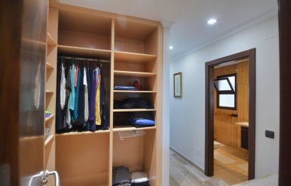 Resale - Apartment - Middle Floor Apartment - Fuengirola - Fuengirola Centro