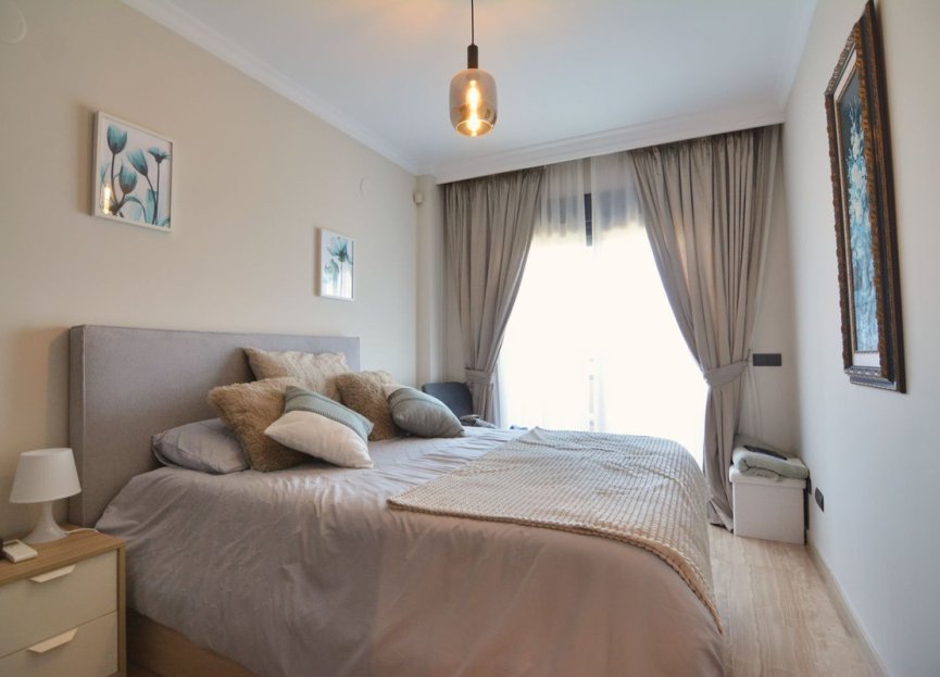 Resale - Apartment - Middle Floor Apartment - Fuengirola - Fuengirola Centro