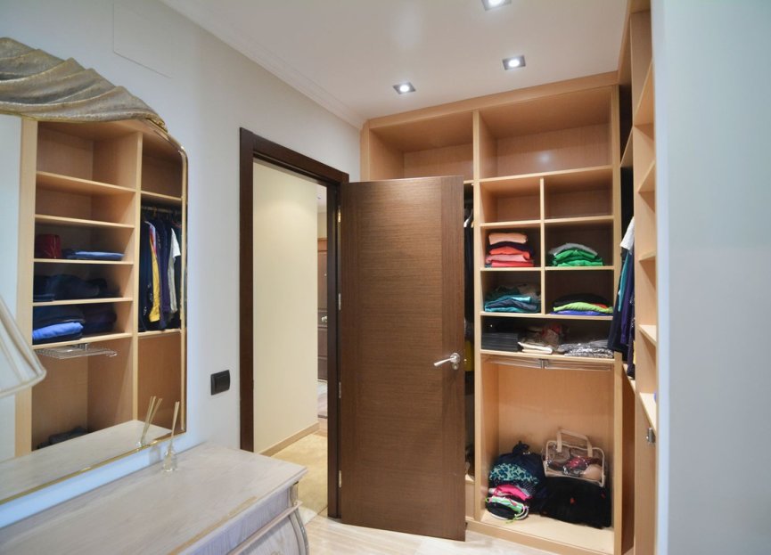 Resale - Apartment - Middle Floor Apartment - Fuengirola - Fuengirola Centro