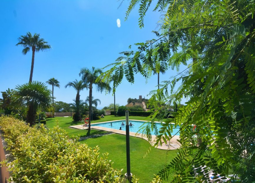 Resale - Apartment - Middle Floor Apartment - Fuengirola - Fuengirola Centro