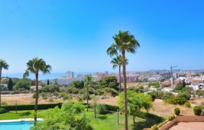 Resale - Apartment - Middle Floor Apartment - Fuengirola - Fuengirola Centro