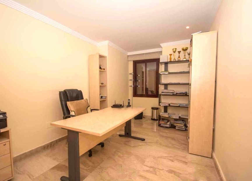 Resale - Ground floor apartment - Estepona - New Golden Mile