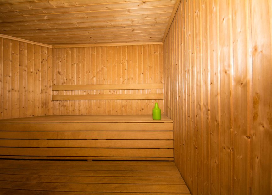 Resale - Ground floor apartment - Estepona - New Golden Mile