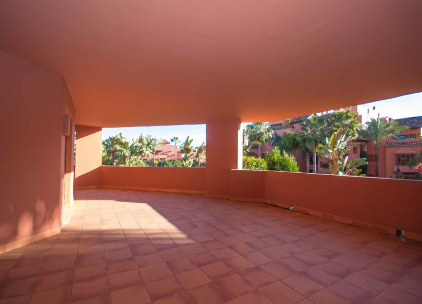 Resale - Ground floor apartment - Estepona - New Golden Mile