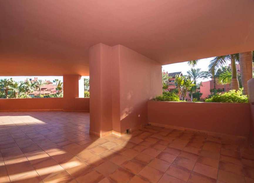 Resale - Ground floor apartment - Estepona - New Golden Mile
