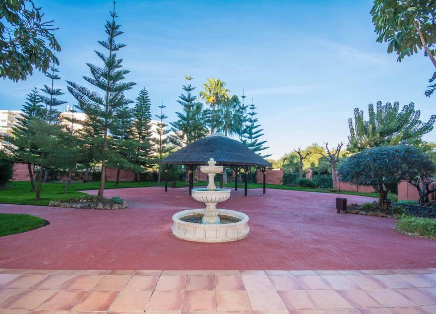 Resale - Ground floor apartment - Estepona - New Golden Mile