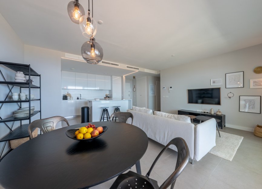 Resale - Apartment - Middle Floor Apartment - Benalmádena - Benalmadena Centro