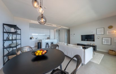 Resale - Apartment - Middle Floor Apartment - Benalmádena - Benalmadena Centro