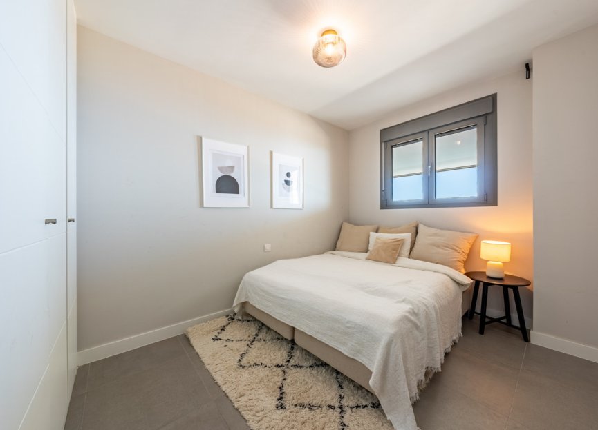 Resale - Apartment - Middle Floor Apartment - Benalmádena - Benalmadena Centro