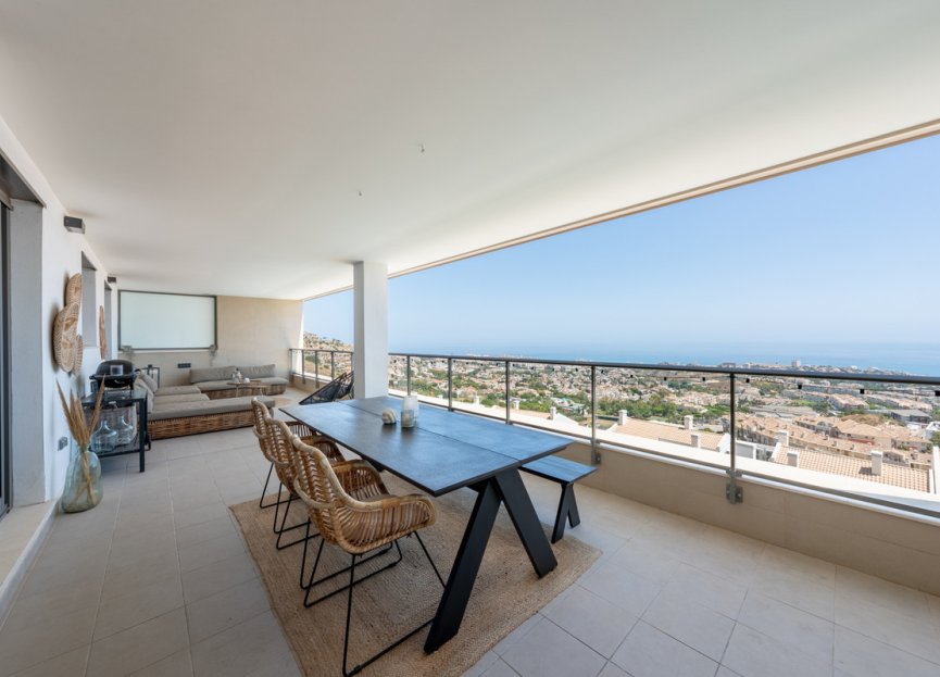 Resale - Apartment - Middle Floor Apartment - Benalmádena - Benalmadena Centro