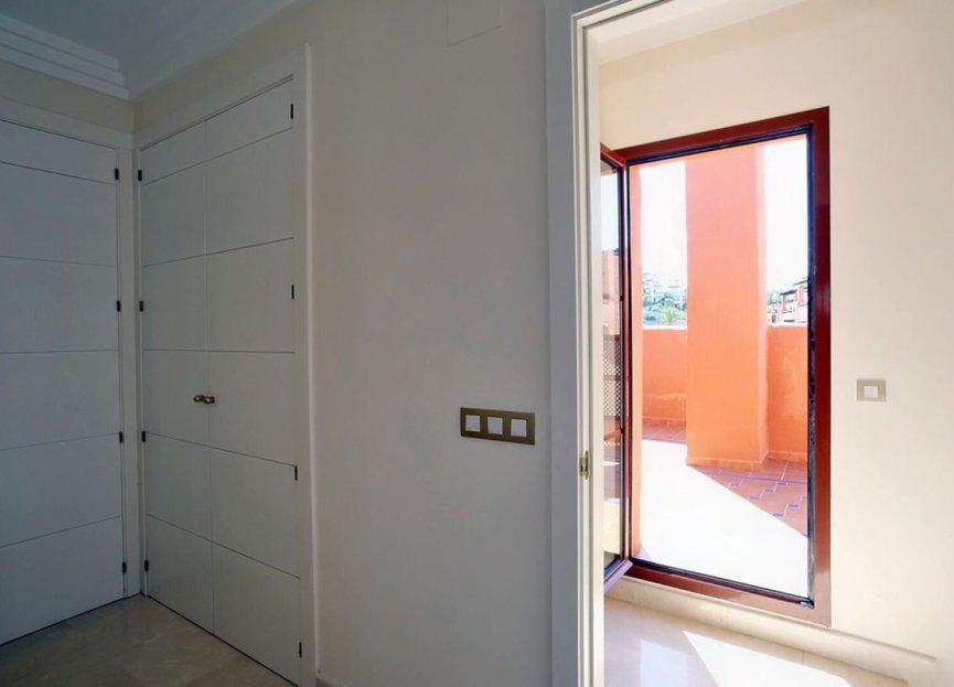 Resale - Apartment - Penthouse - Benahavís - Benahavís Centro