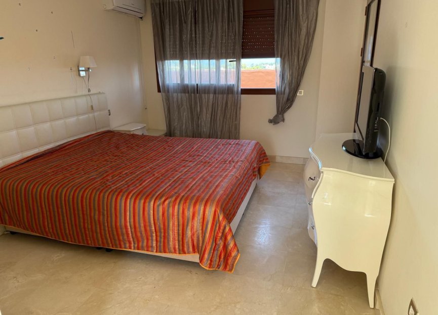 Resale - Apartment - Penthouse - Benahavís - Benahavís Centro