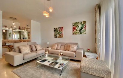 Resale - Apartment - Duplex - Marbella - Nueva Andalucia