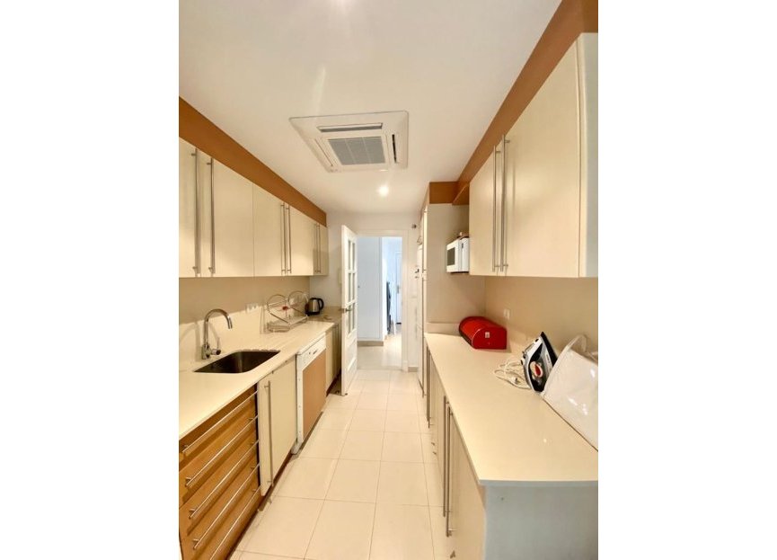 Resale - Apartment - Duplex - Marbella - Nueva Andalucia